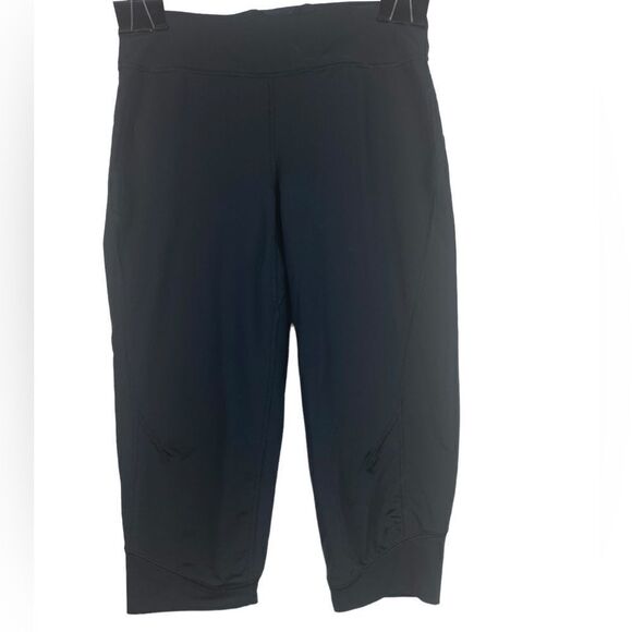 Mountain HardWear Wm’s Sz XS Black Cropped Capri Yoga Running Leggings - Picture 1 of 4
